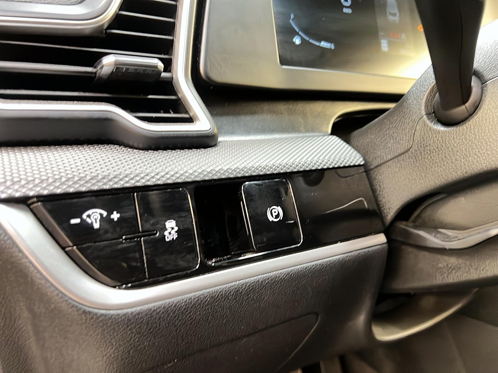 Kia Sportage LX 4RM 2023 - image #19