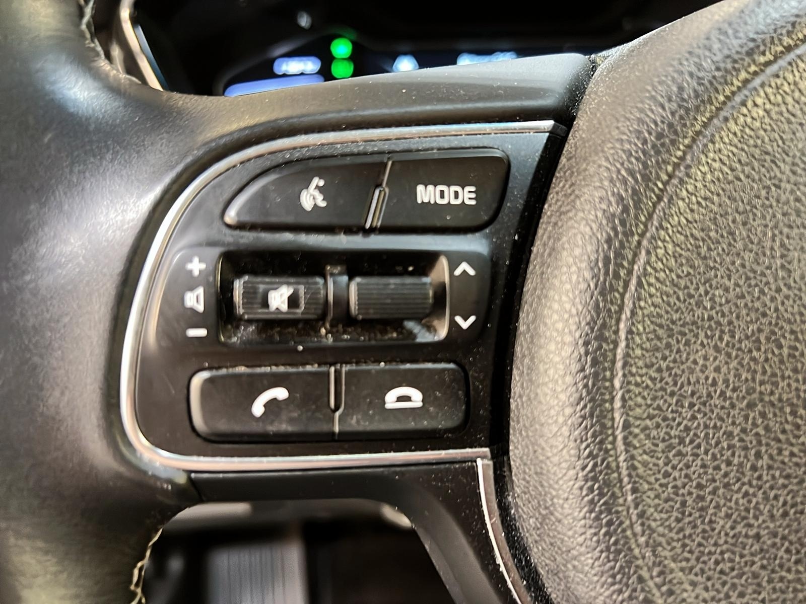 Kia Niro SX TOURING PHEV CUIR TOIT NAV 2022 - image #21