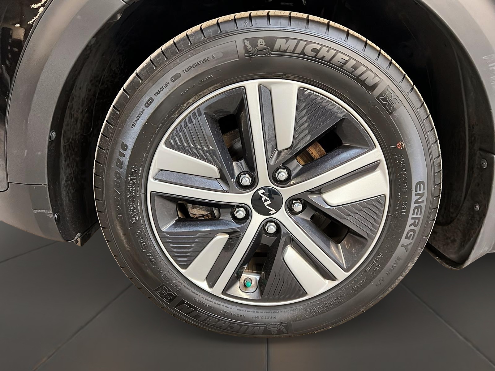 Kia Niro SX TOURING PHEV CUIR TOIT NAV 2022 - image #29