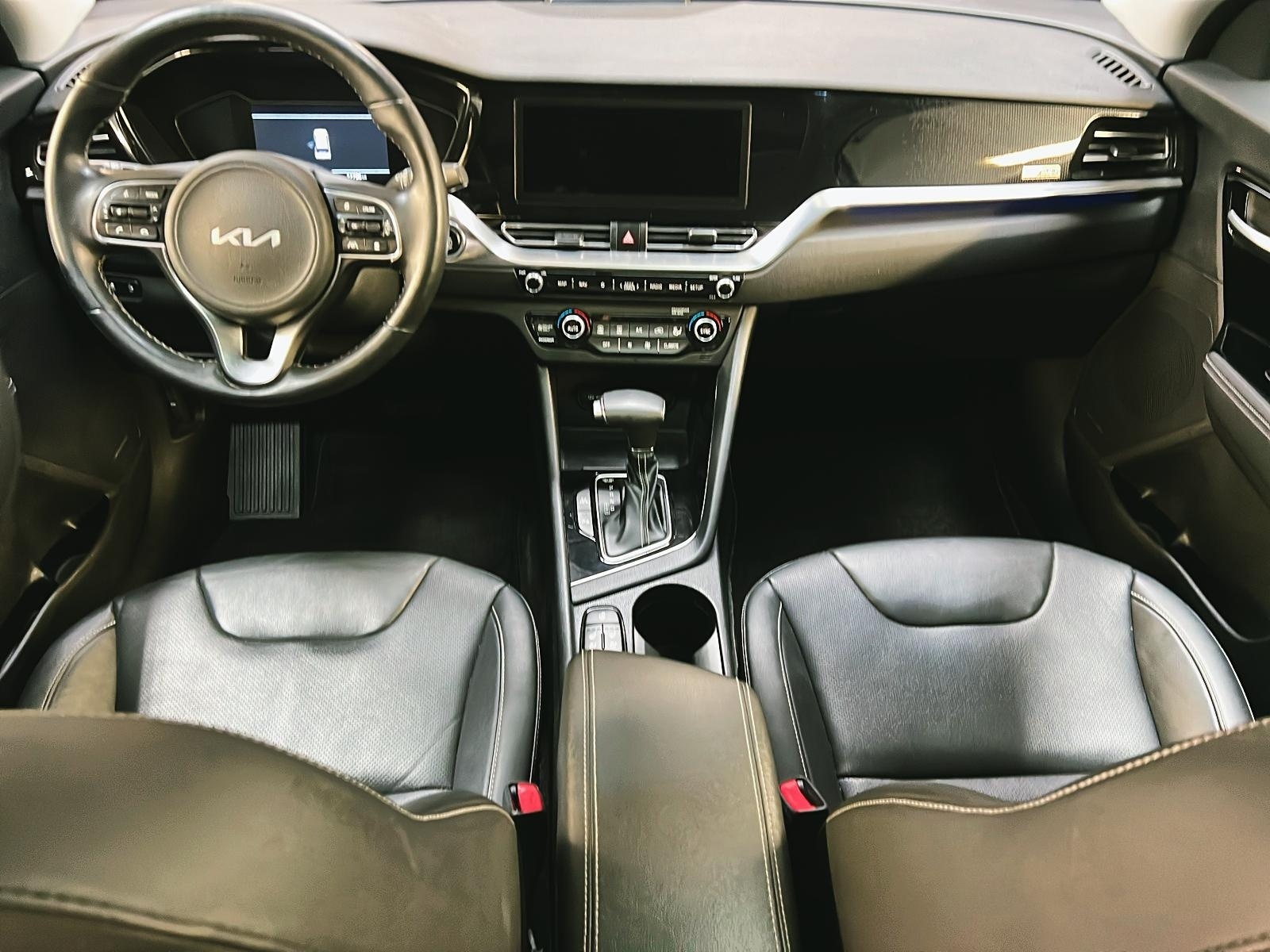 Kia Niro SX TOURING PHEV CUIR TOIT NAV 2022 - image #11