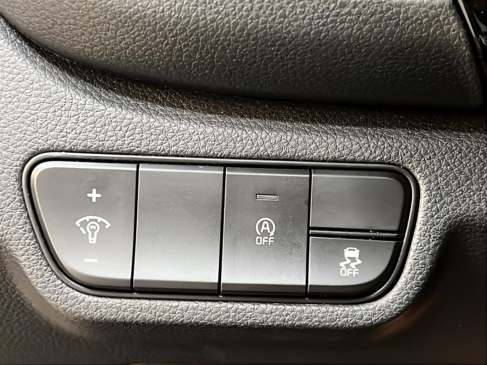 Kia SELTOS EX CUIR TOIT 4RM 2025 - image #21