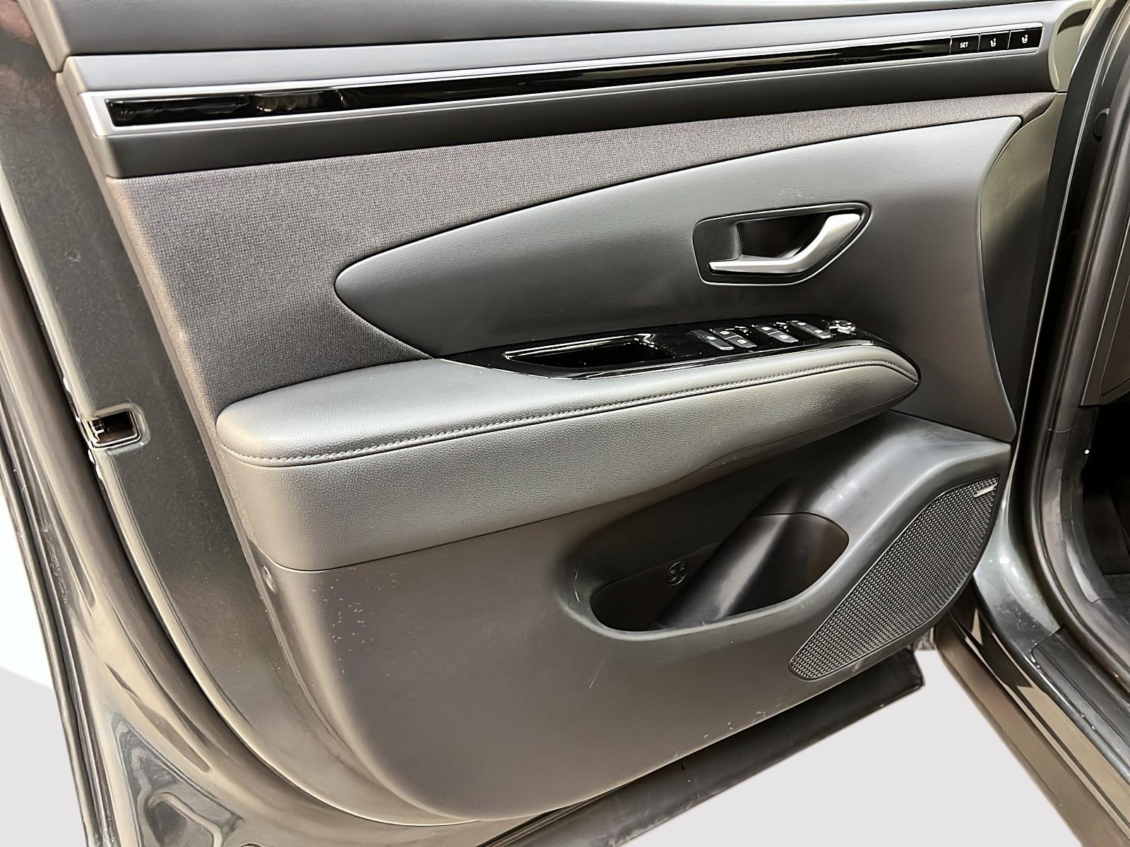 Hyundai Tucson ULTIMATE PHEV CUIR TOIT PANO NAV 4RM 2024 - image #27