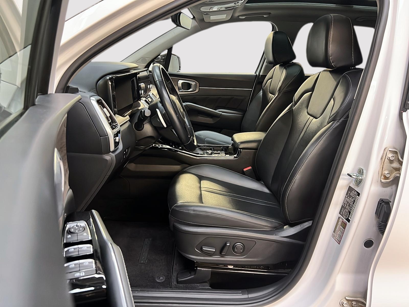 Kia Sorento EX + TURBO CUIR TOIT PANO NAV 4RM 2022 - image #7