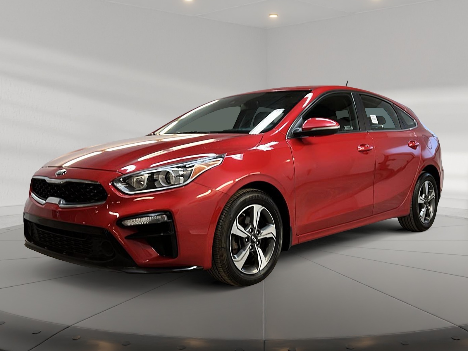 Kia Forte5 2021 - Image #1