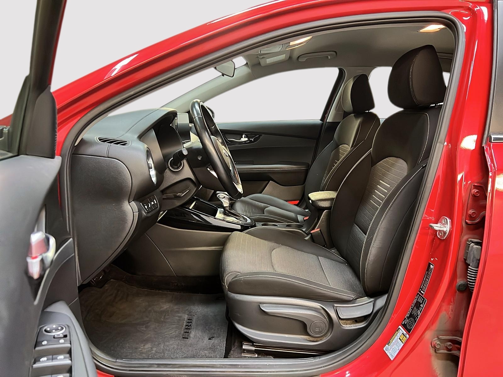 Kia Forte5 2021 - Image #7