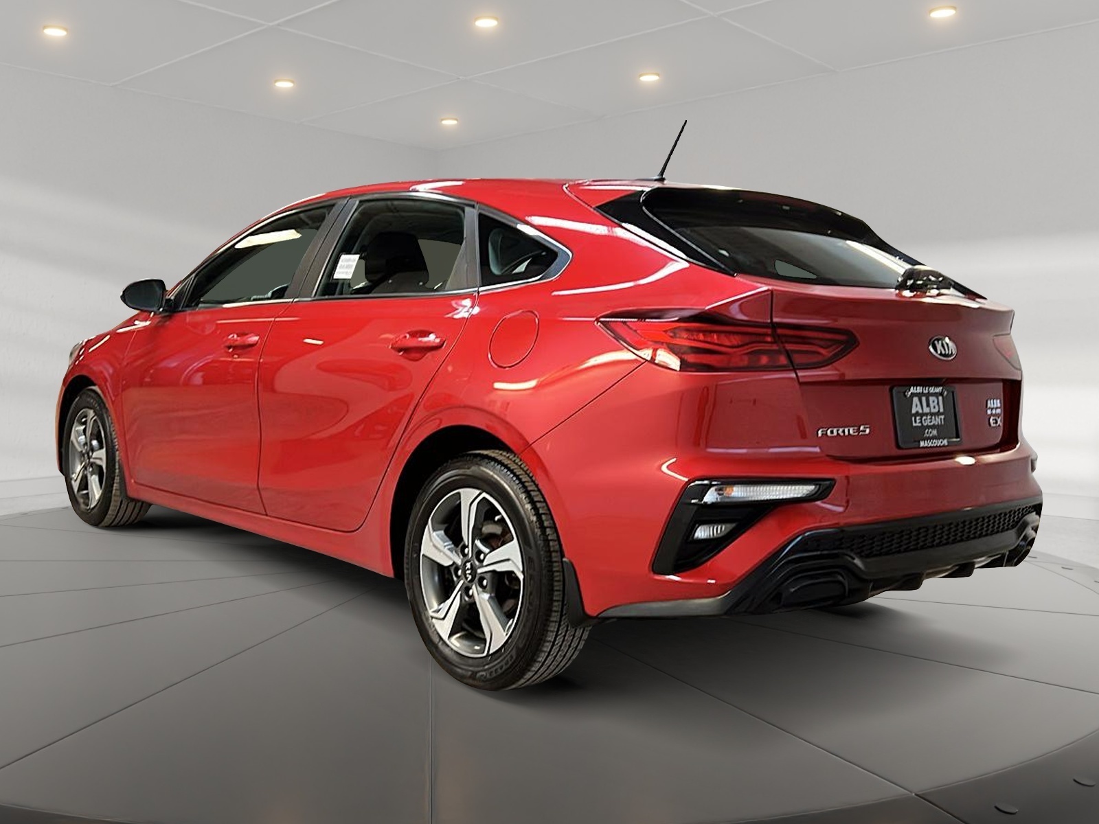 Kia Forte5 EX 2021 - image #6