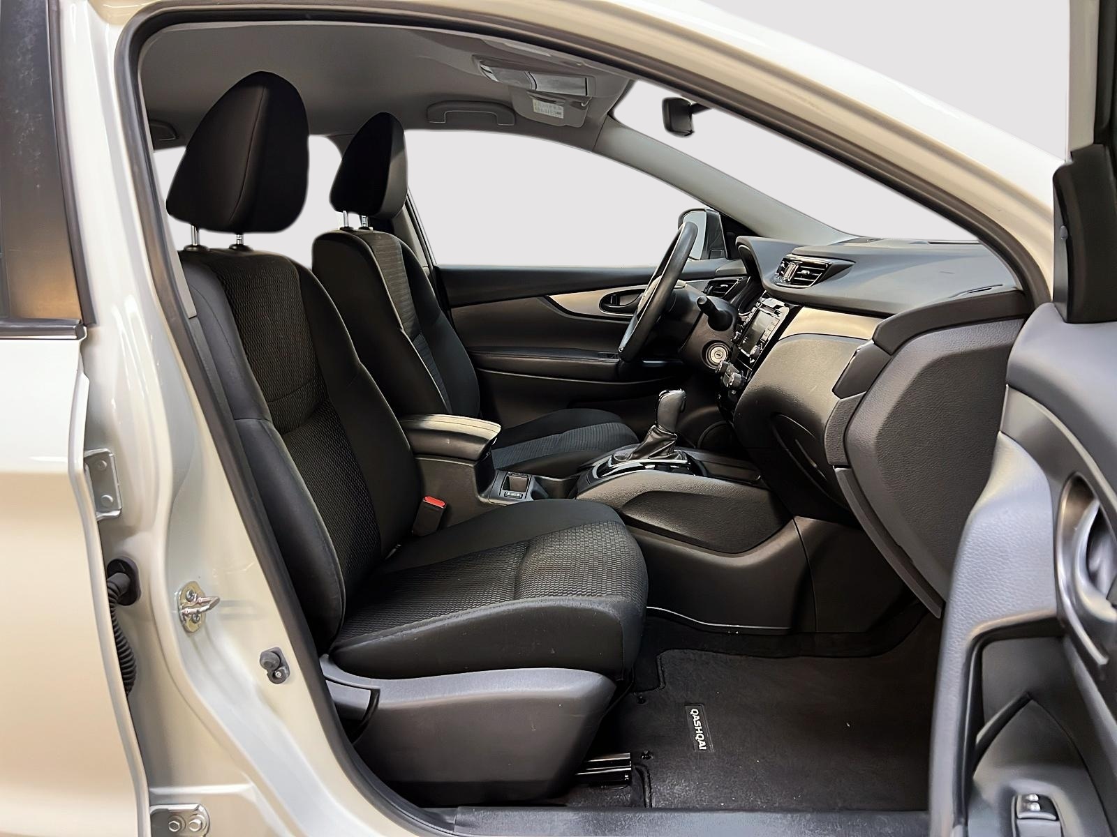 Nissan Qashqai S 2021 - image #8