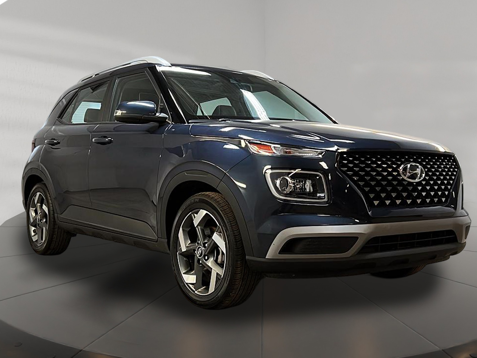 Hyundai Venue 2021 - Image #3