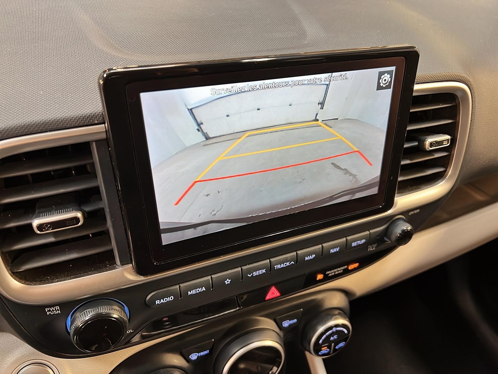 Hyundai Venue ULTIMATE TOIT NAV 2021 - image #17