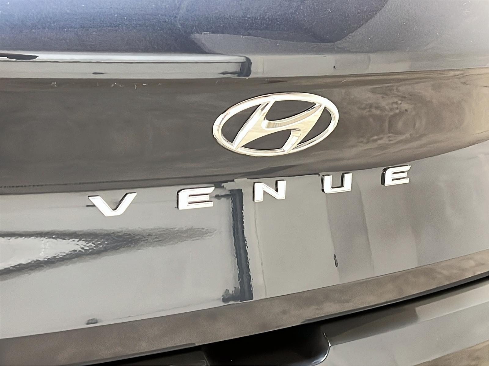 Hyundai Venue ULTIMATE TOIT NAV 2021 - image #25