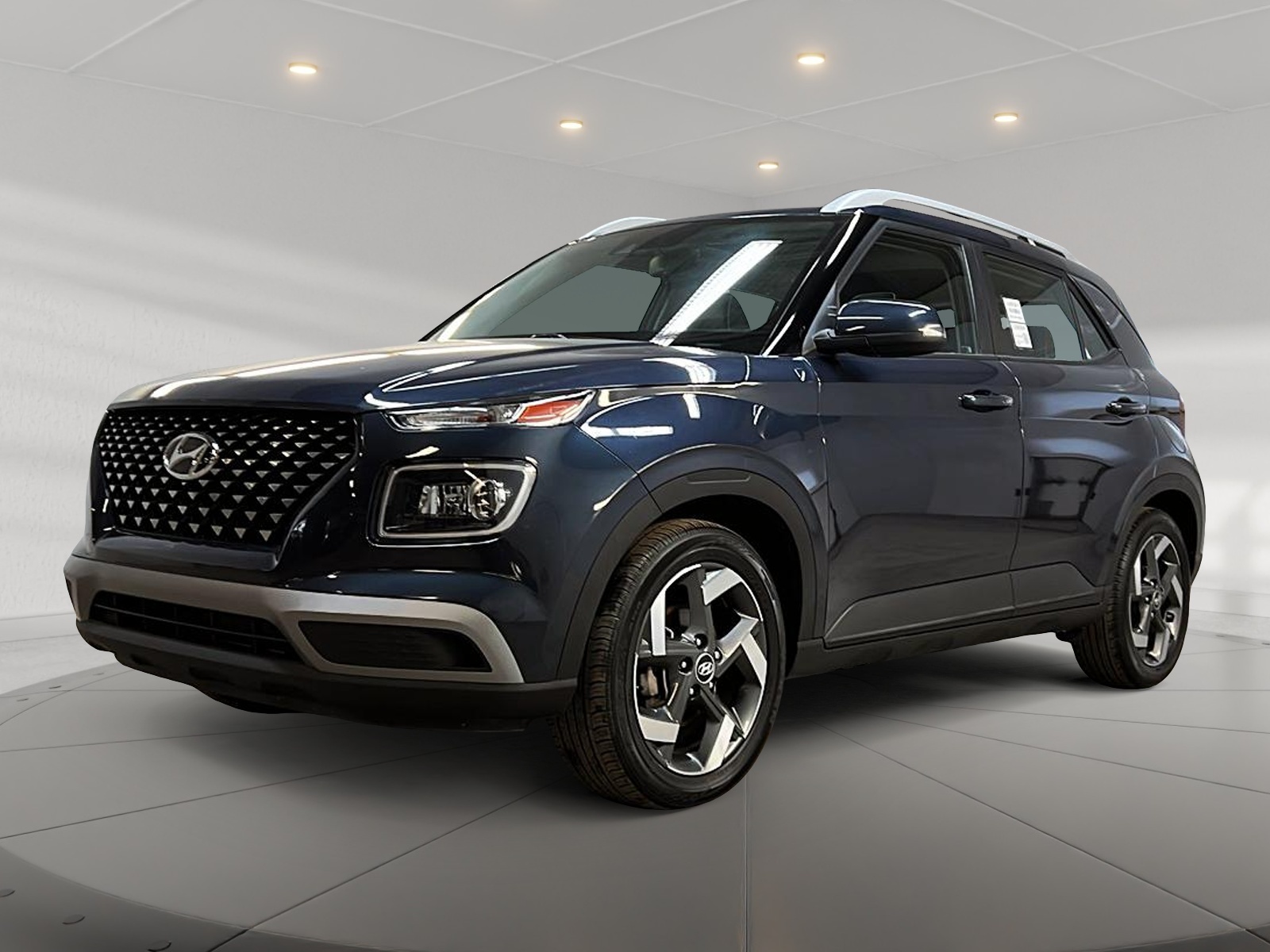 Hyundai Venue 2021 - Image #1