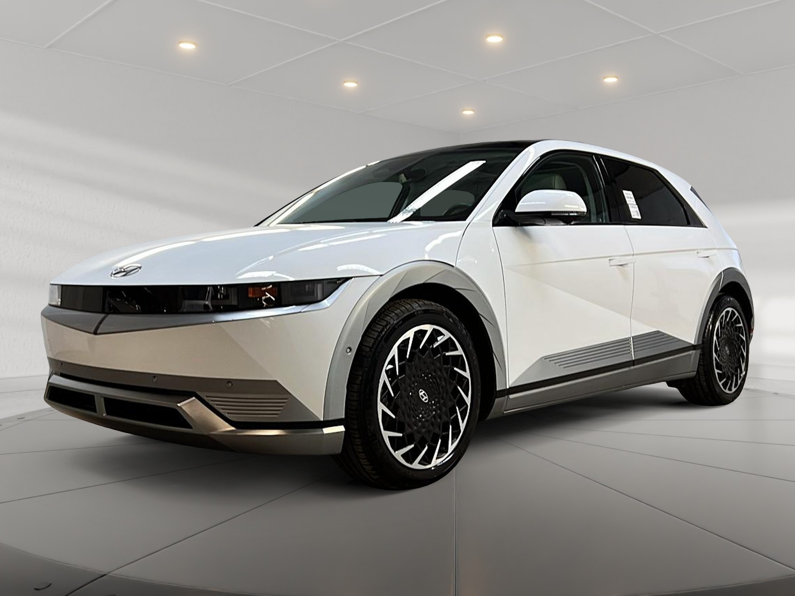 Hyundai IONIQ 5 PREFERRED ULTIMATE CUIR TOIT PANO NAV 4RM 2024 - image #1