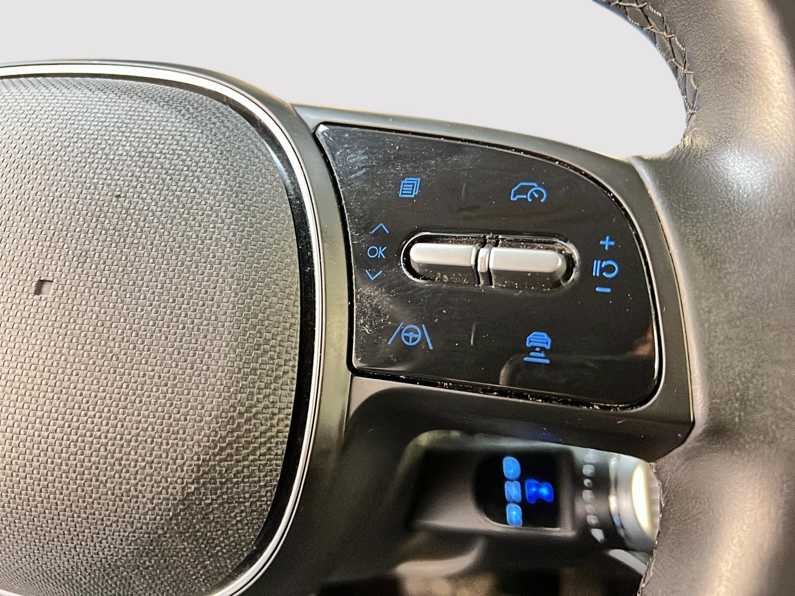 Hyundai IONIQ 5 PREFERRED LONG RANGE NAV 4RM 2023 - image #18