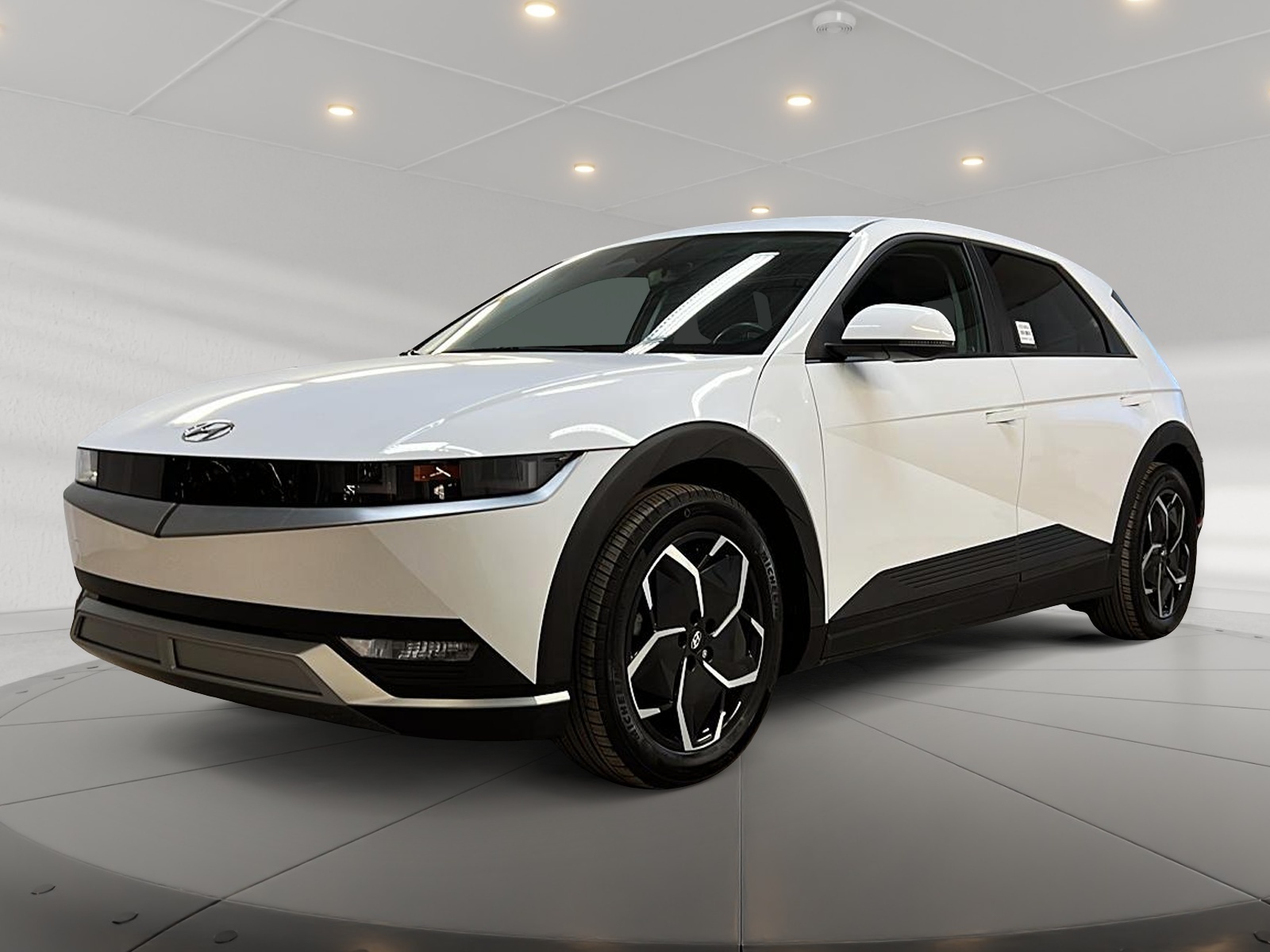 Hyundai IONIQ 5 2023 - Image #1