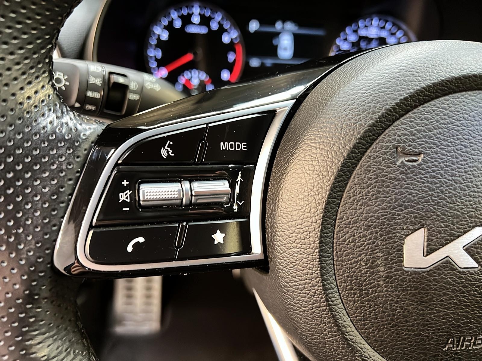 Kia Forte GT LINE CUIR TOIT NAV 2023 - image #21