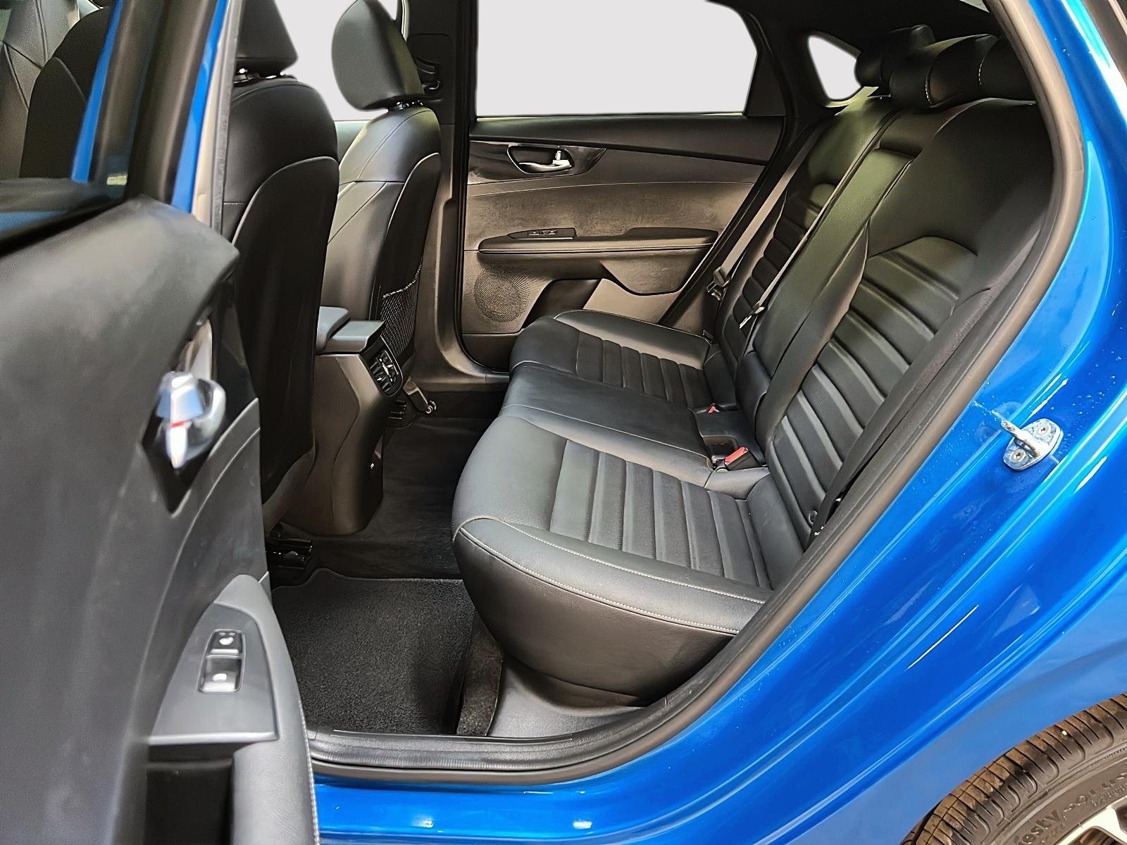 Kia Forte 2023 - Image #9