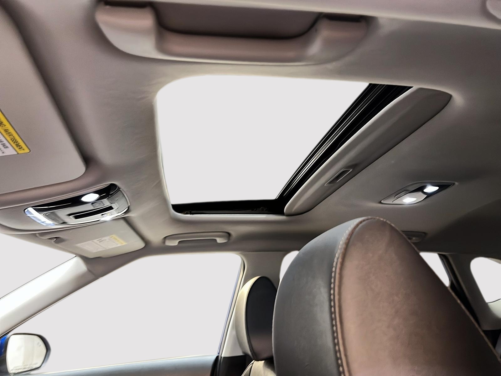 Kia SELTOS EX CUIR TOIT  4RM 2023 - image #10