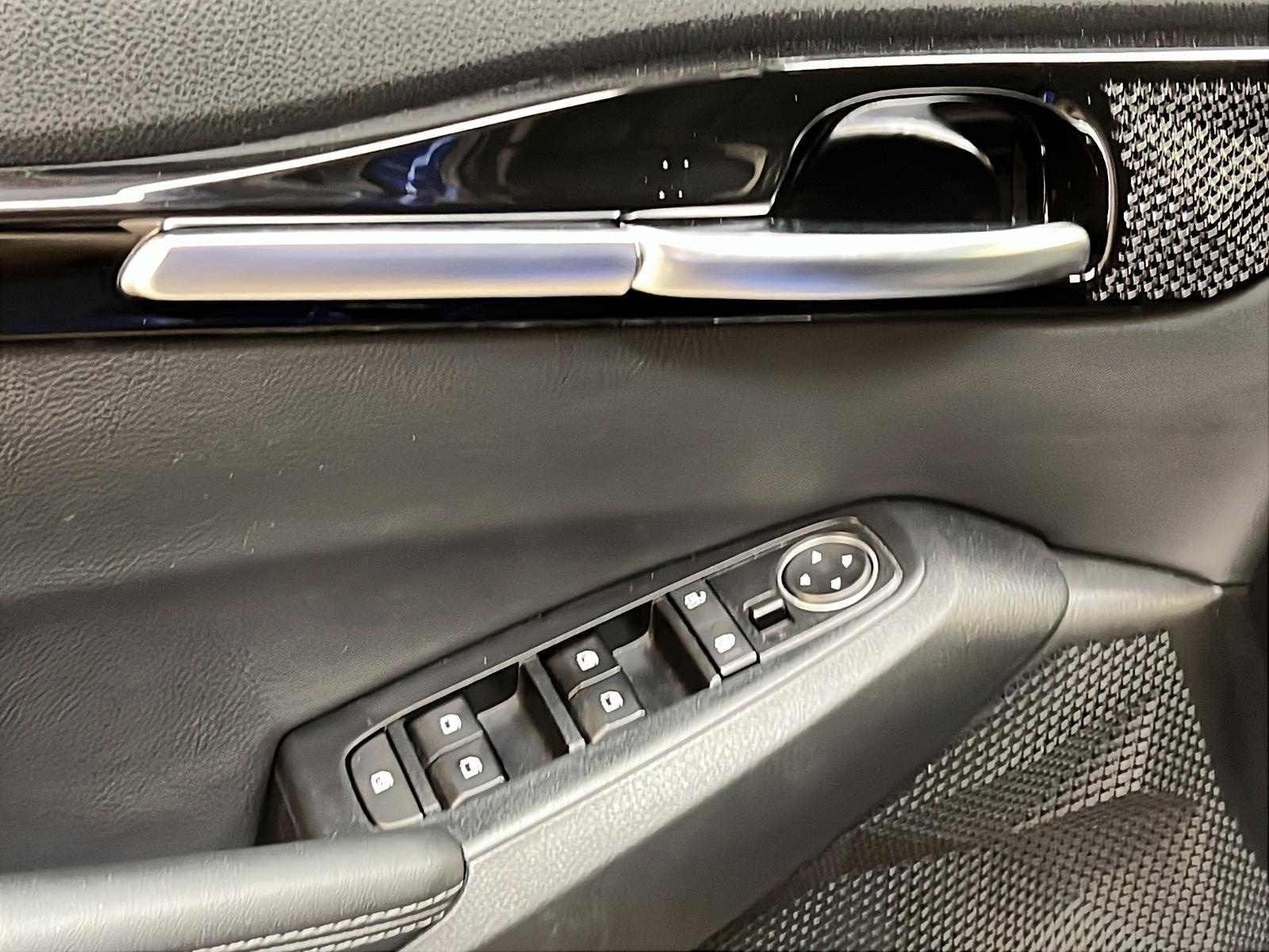 Kia SELTOS EX CUIR TOIT  4RM 2023 - image #22