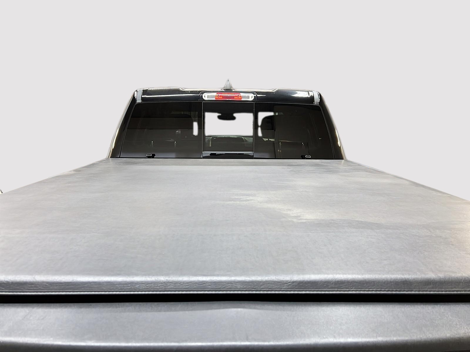 RAM 1500 REBEL 5.7 HEMI BLACK QUAD CAB CUIR 4X4 2020 - image #13