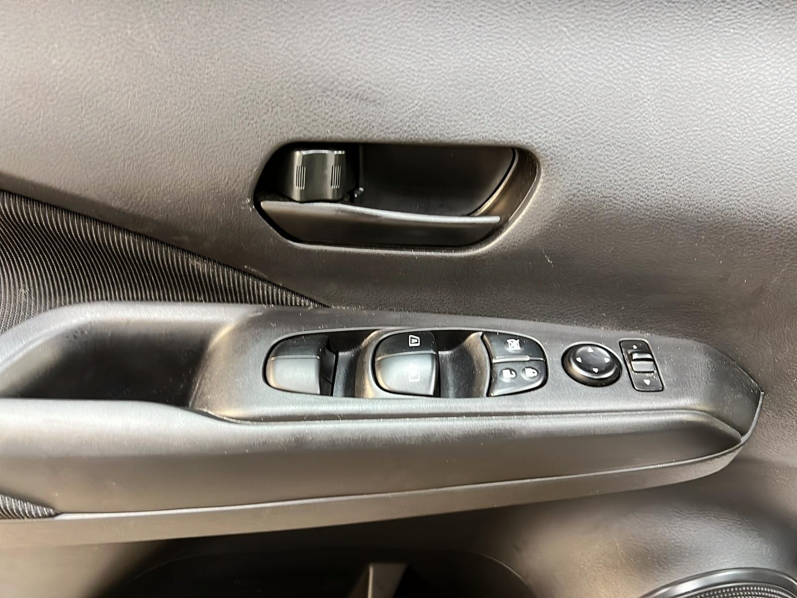 Nissan Kicks S 2024 - image #21