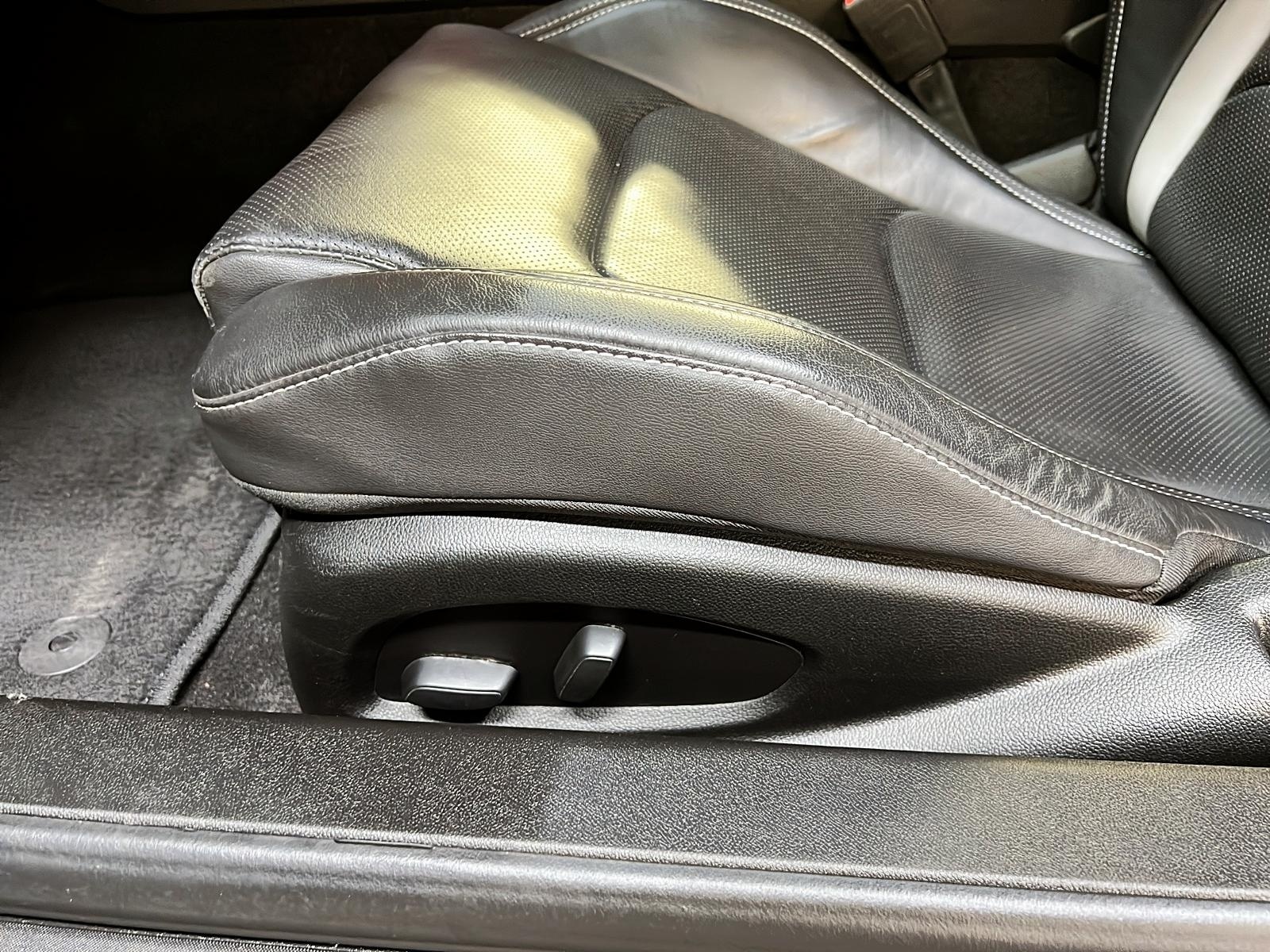 Chevrolet Camaro 2LT RS REDLINE CONVERTIBLE 2023 - image #25