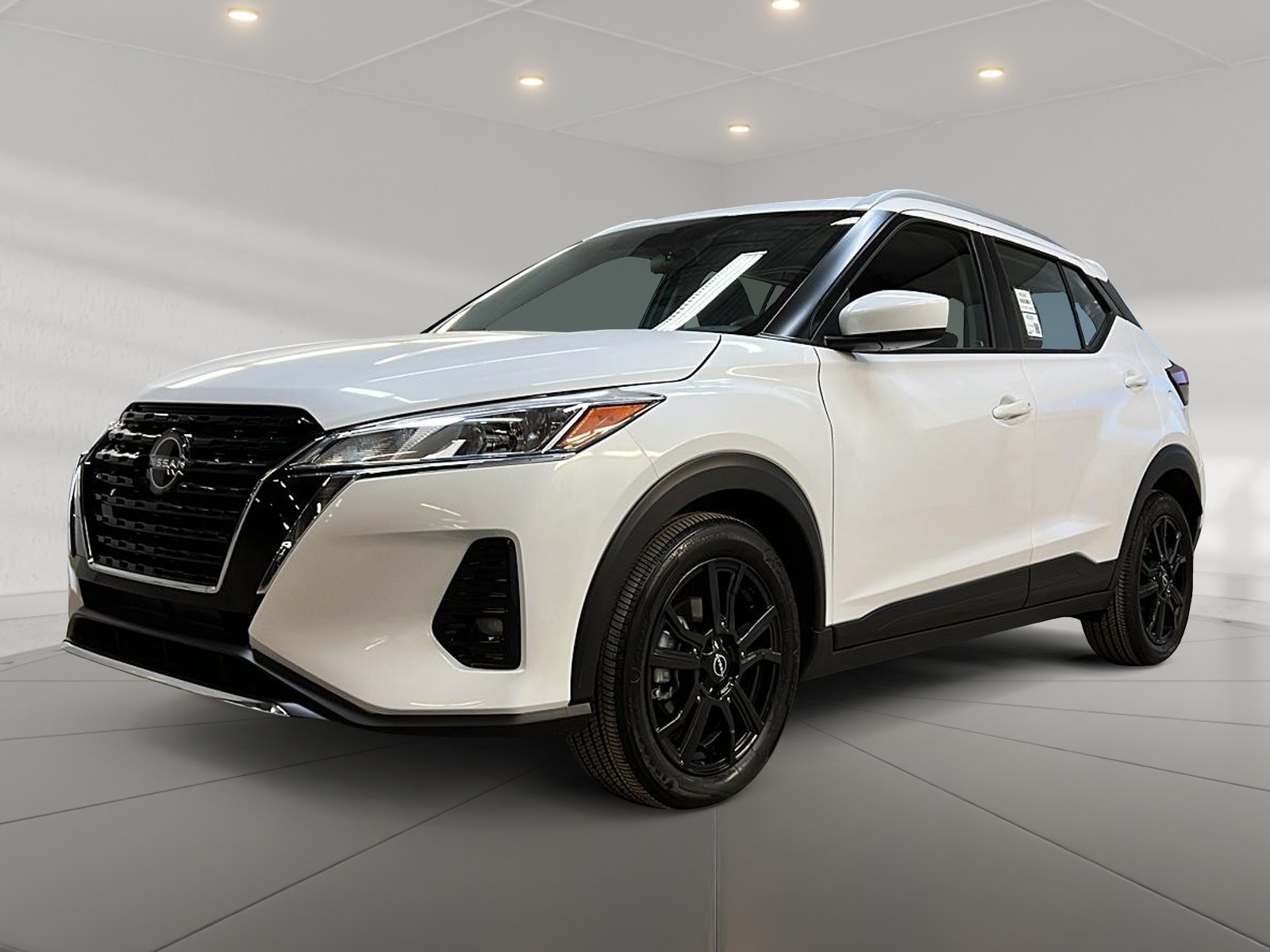 Nissan Kicks SV SPECIAL EDITION 2022 - image #1