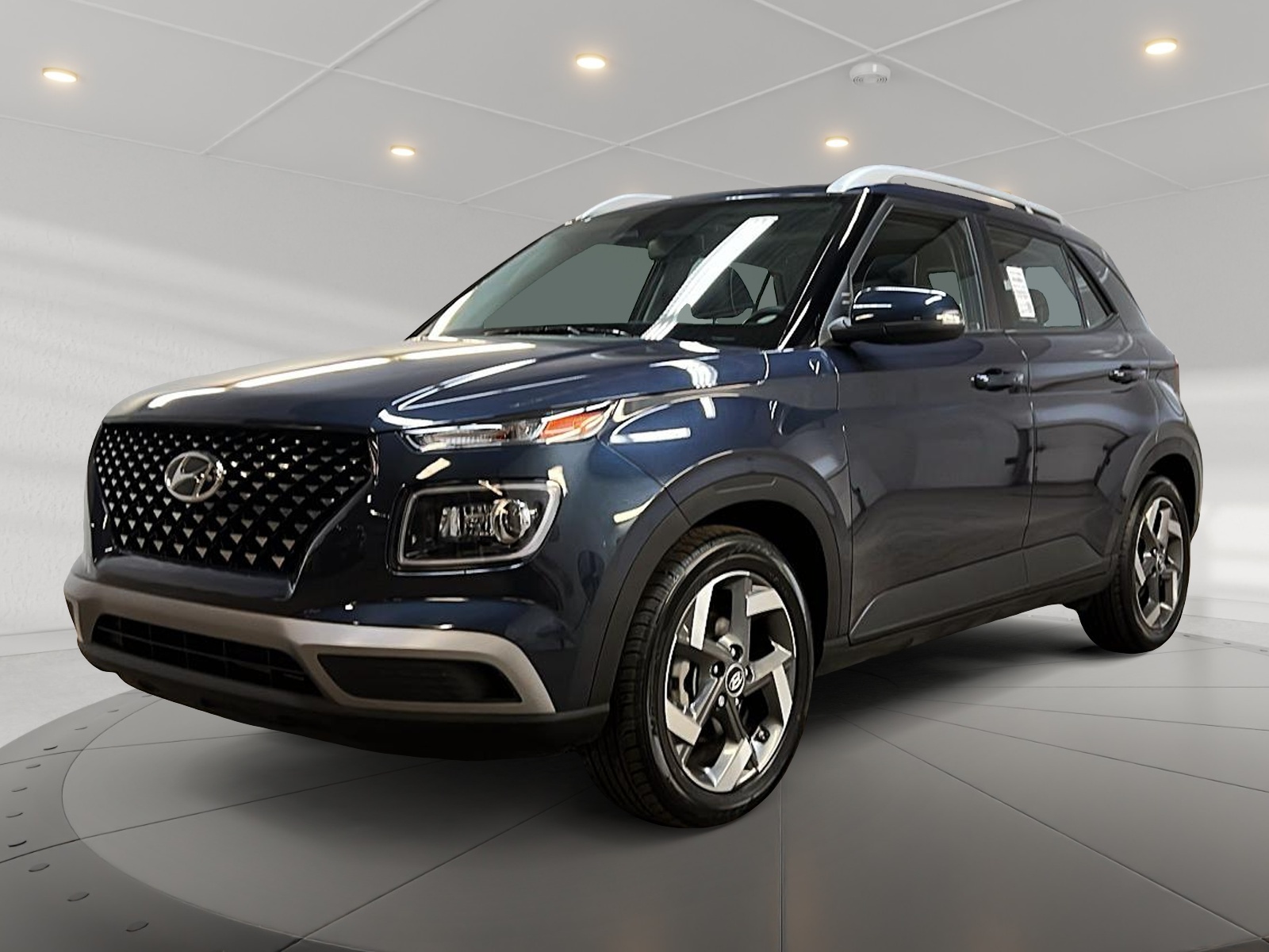 Hyundai Venue 2024 - Image #1