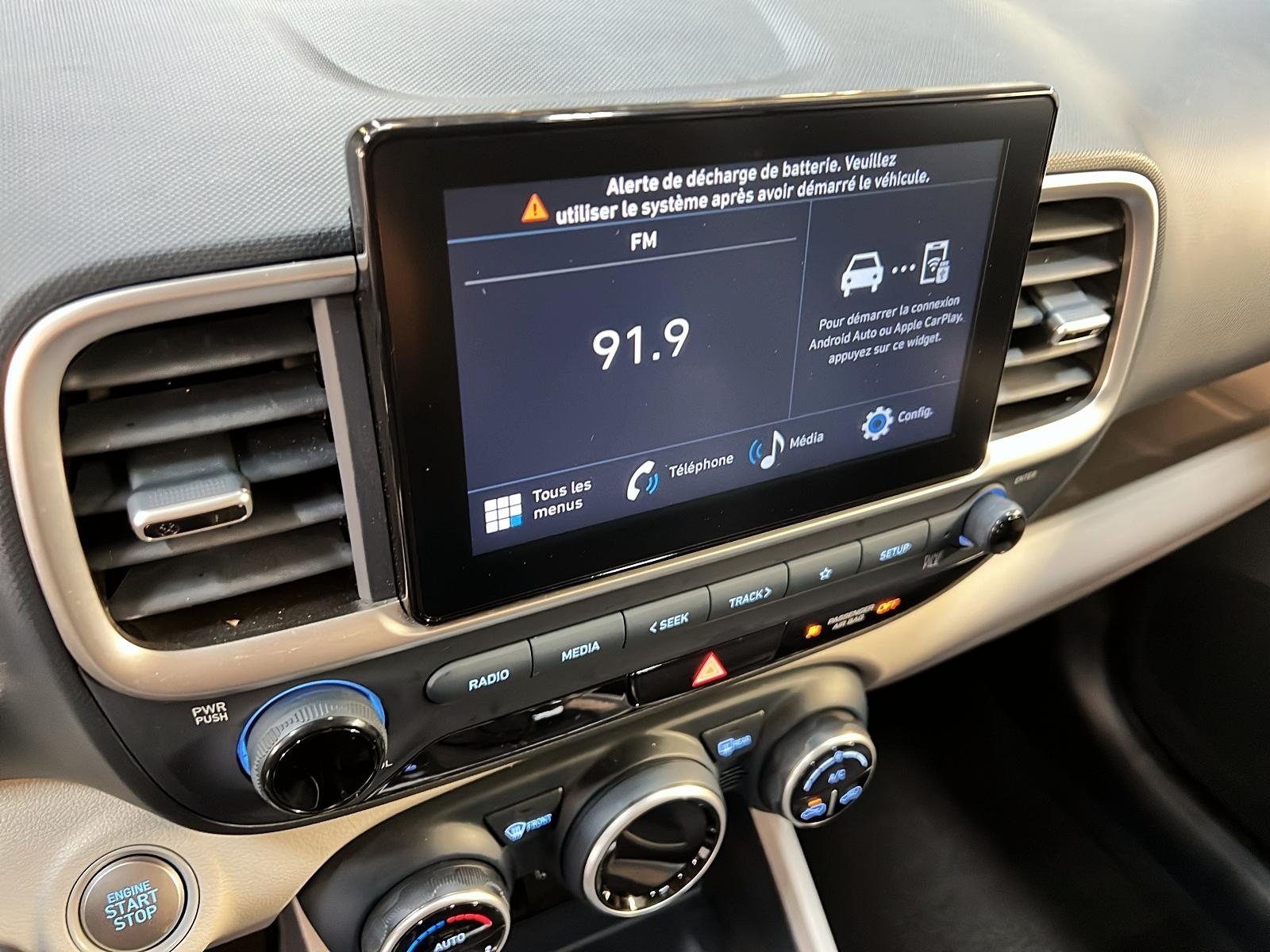 Hyundai Venue ULTIMATE TOIT 2024 - image #16