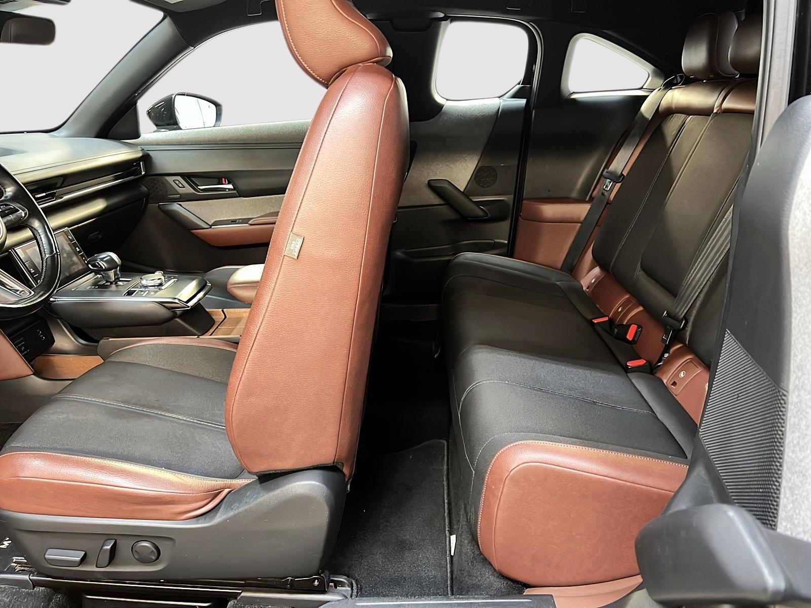 Mazda MX-30 2023 - Image #9