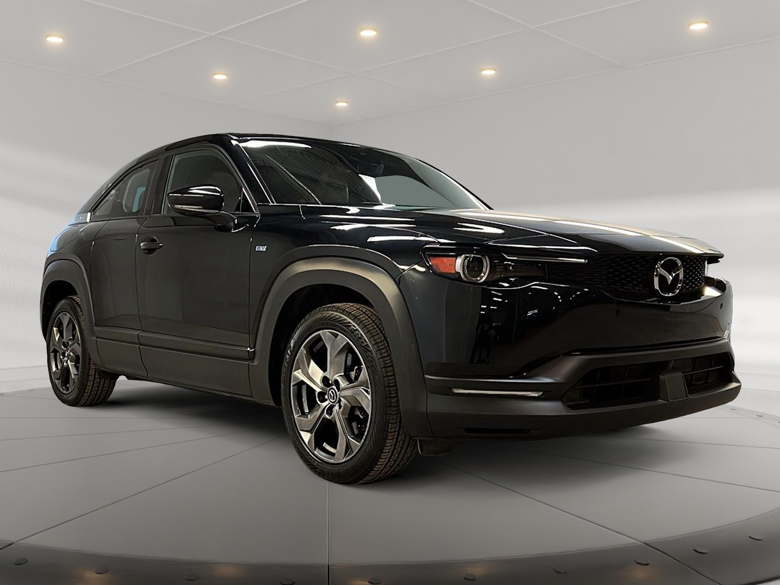 Mazda MX-30 2023 - Image #3