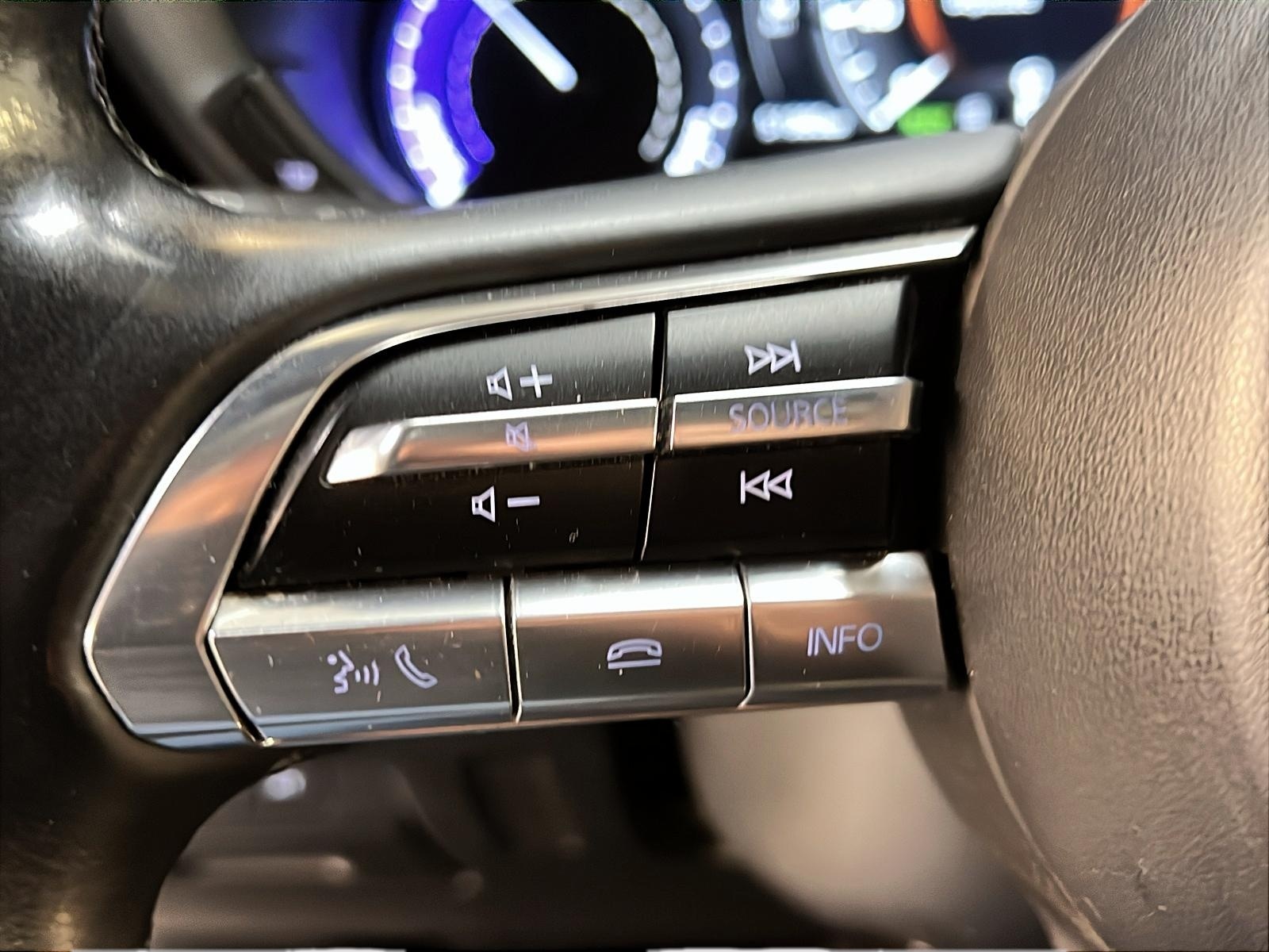 Mazda MX-30 GT TOIT NAV 2023 - image #22