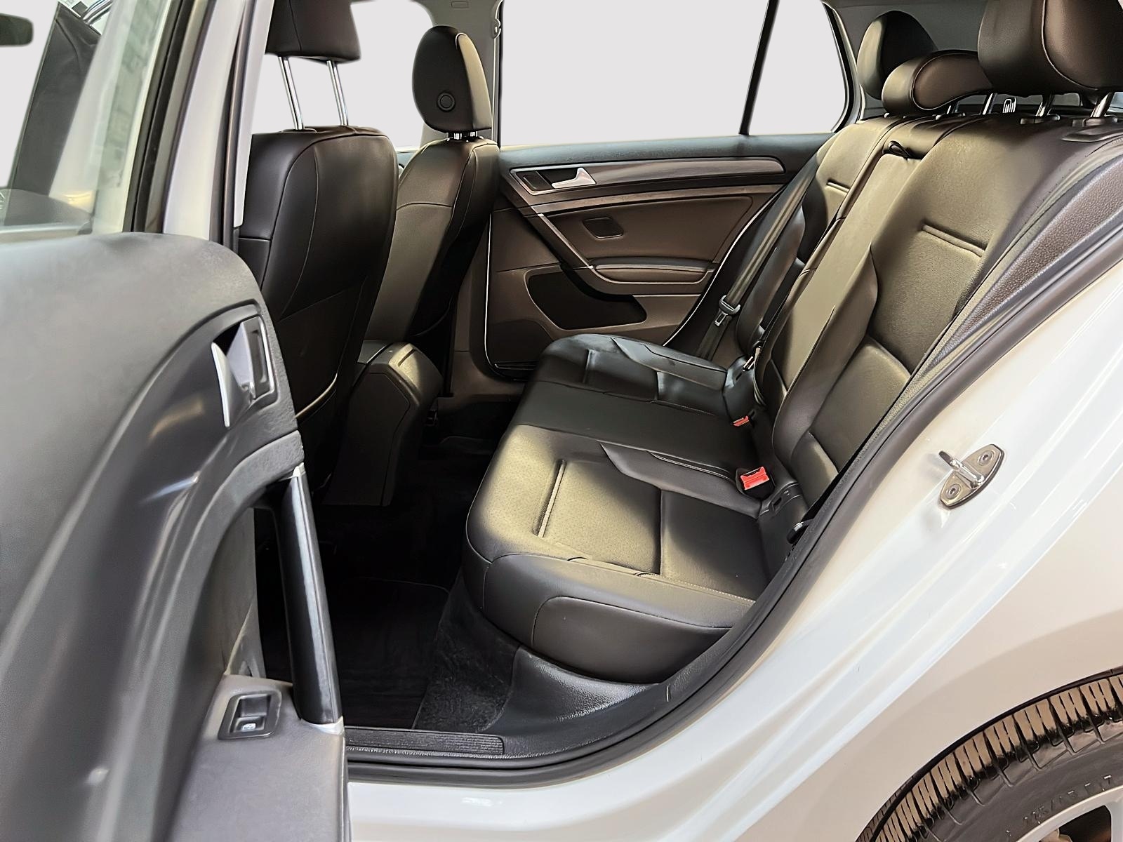 Volkswagen Golf 2021 - Image #9