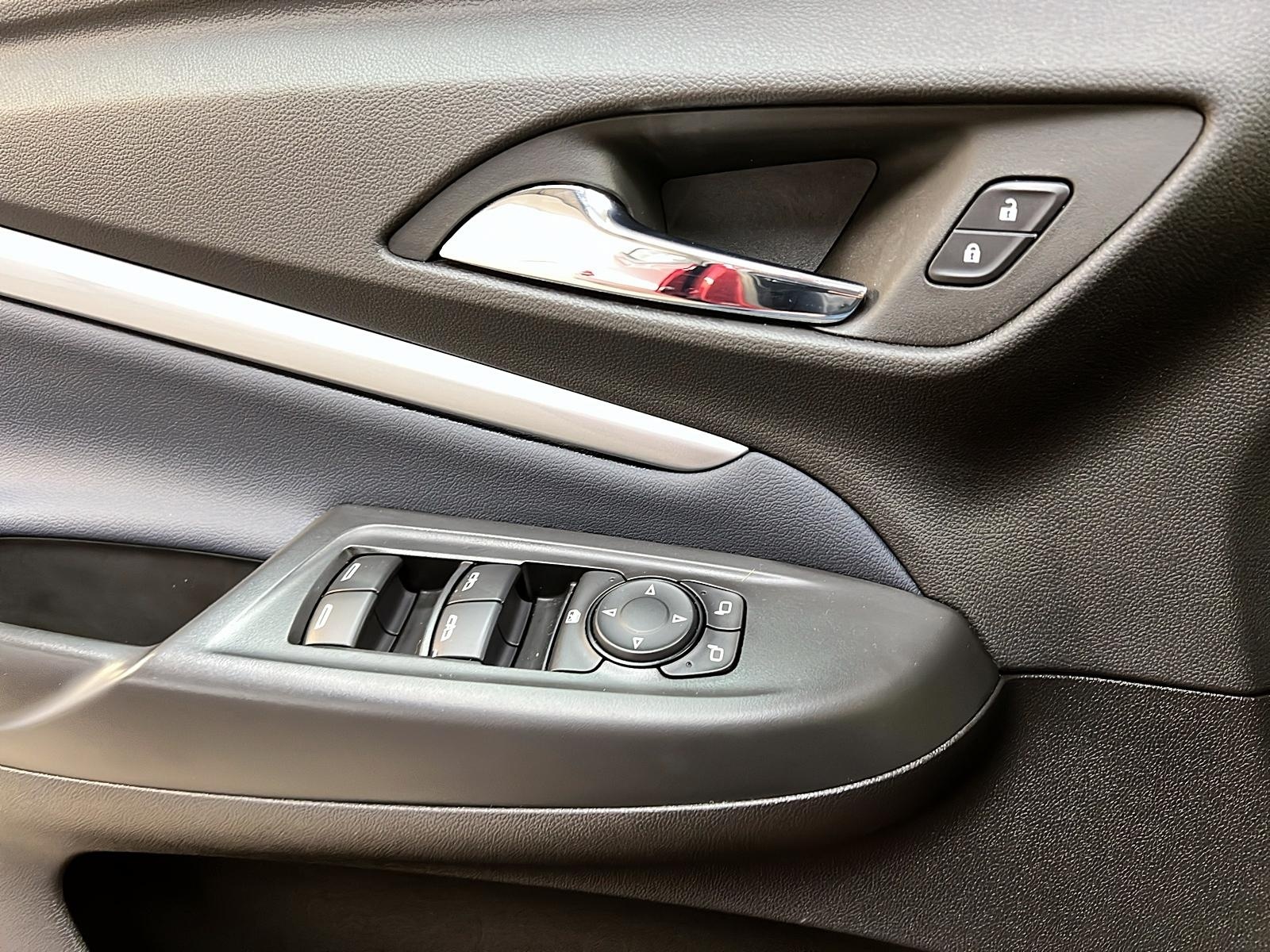 Chevrolet Bolt EUV PREMIER CUIR TOIT PANO NAV 2023 - image #23