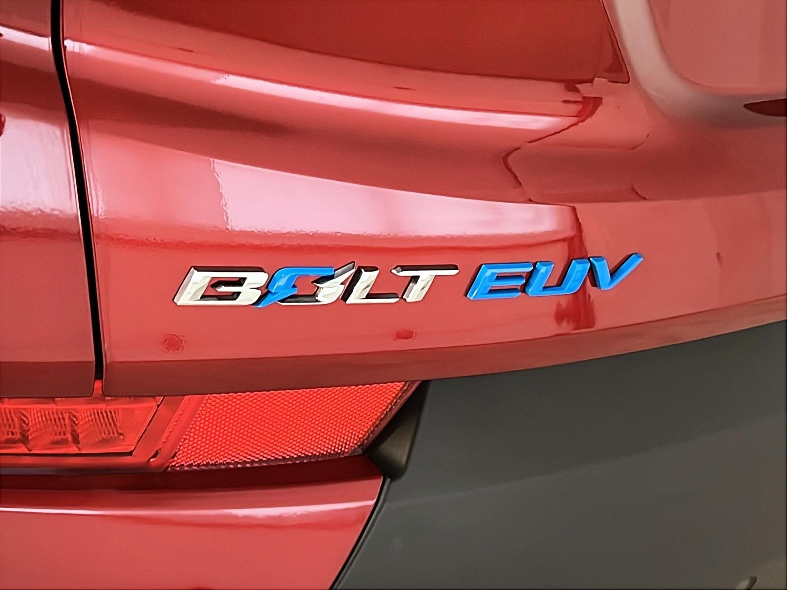 Chevrolet Bolt EUV PREMIER CUIR TOIT PANO NAV 2023 - image #28