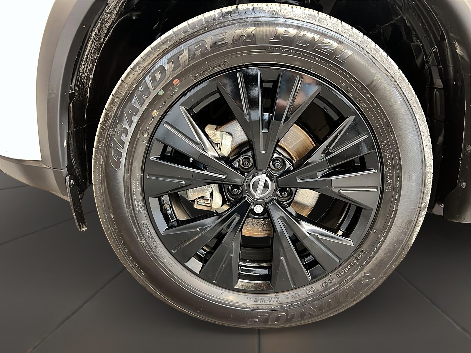 Nissan Rogue 2023 - Image #29