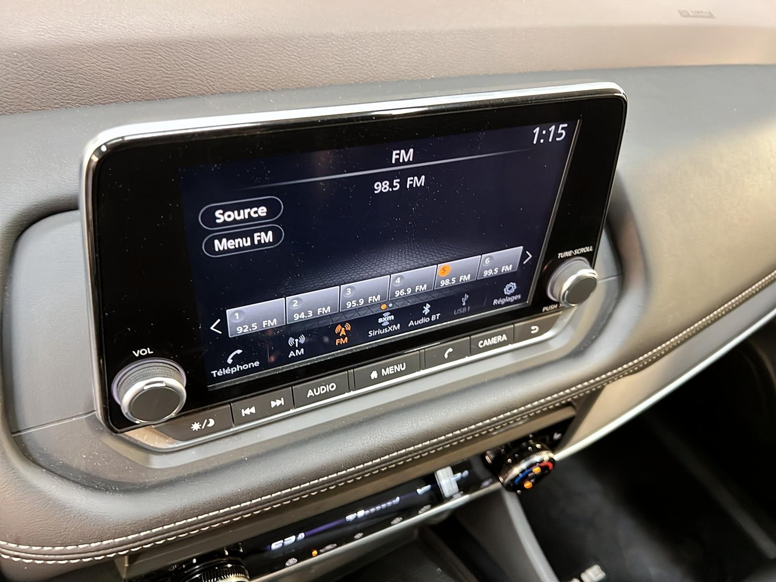 Nissan Rogue 2023 - Image #18
