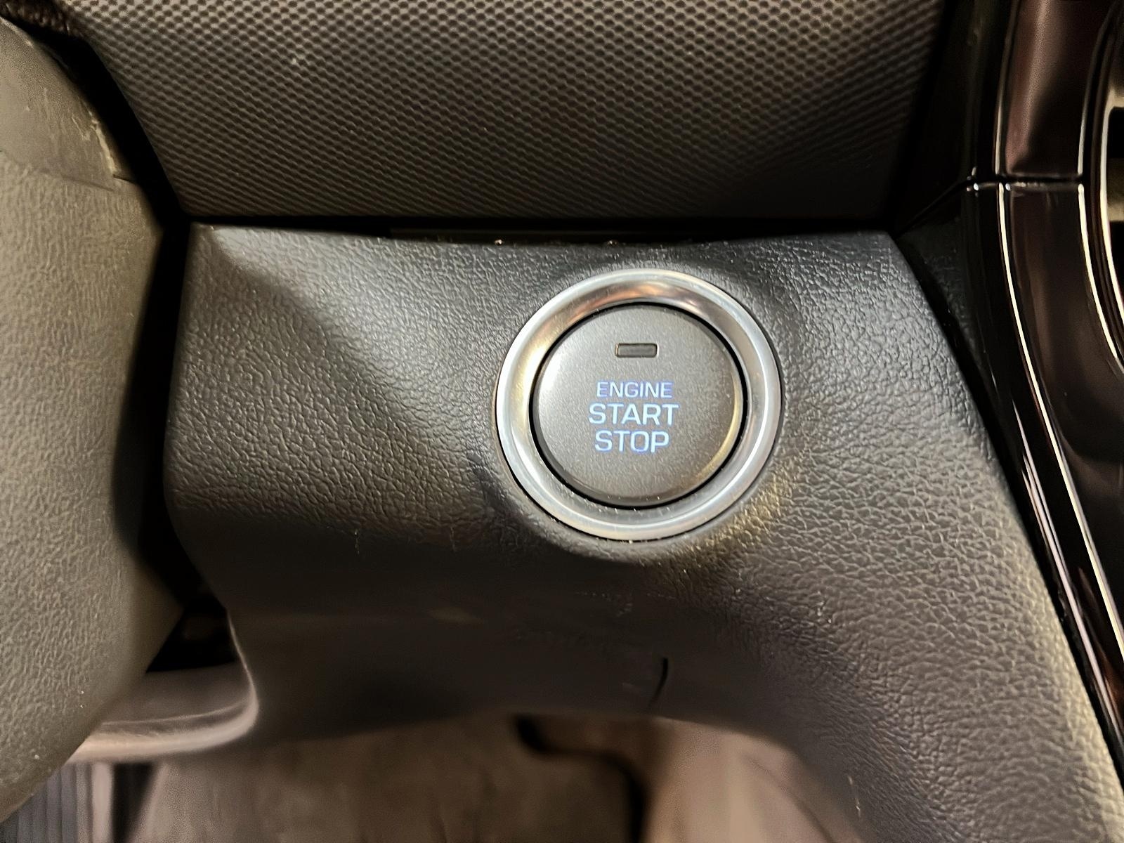 Hyundai IONIQ PREFERRED PLUG IN NAV 2020 - image #18
