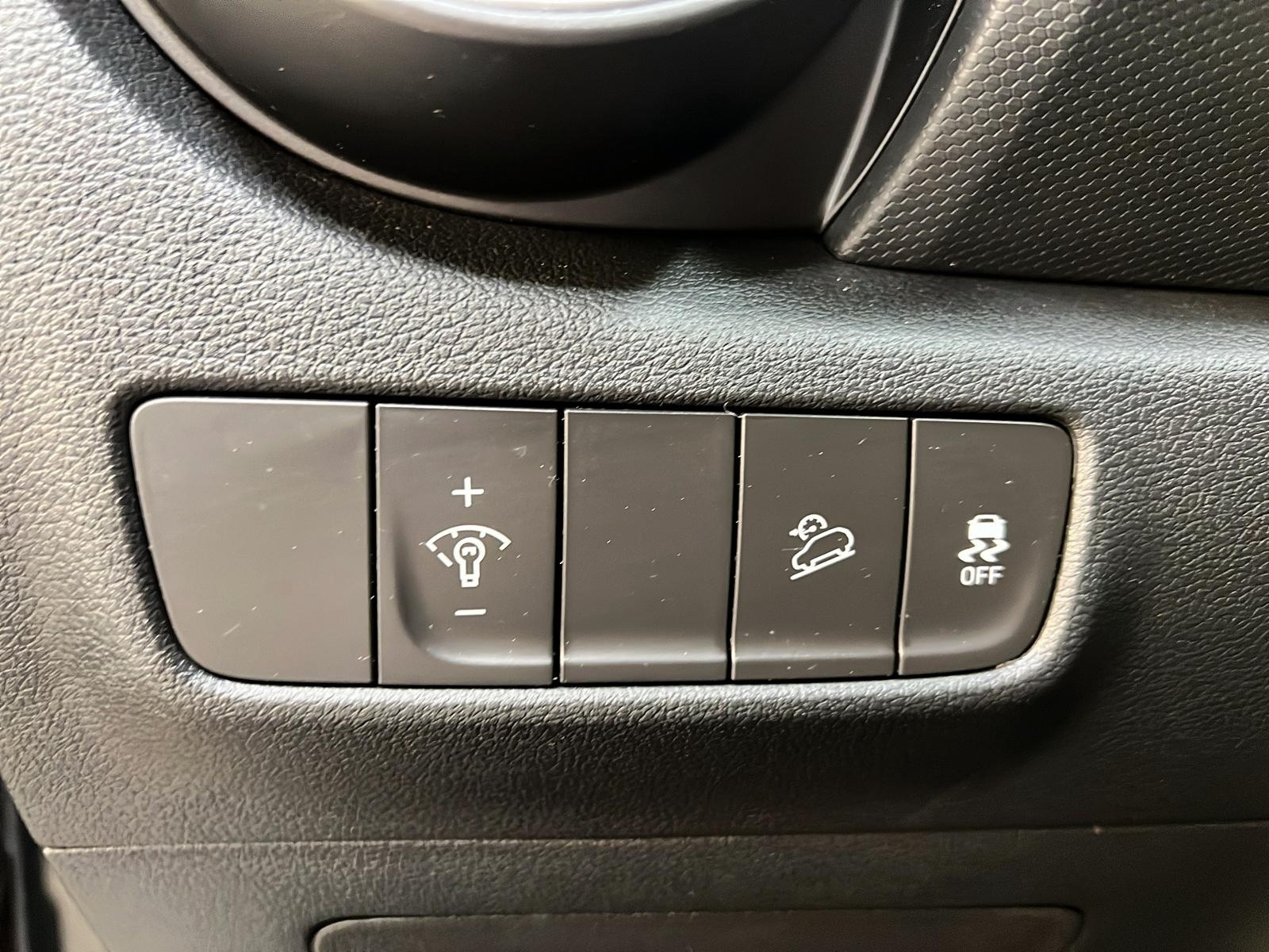 Hyundai Kona PREFERRED CUIR TOIT NAV 4RM 2023 - image #22