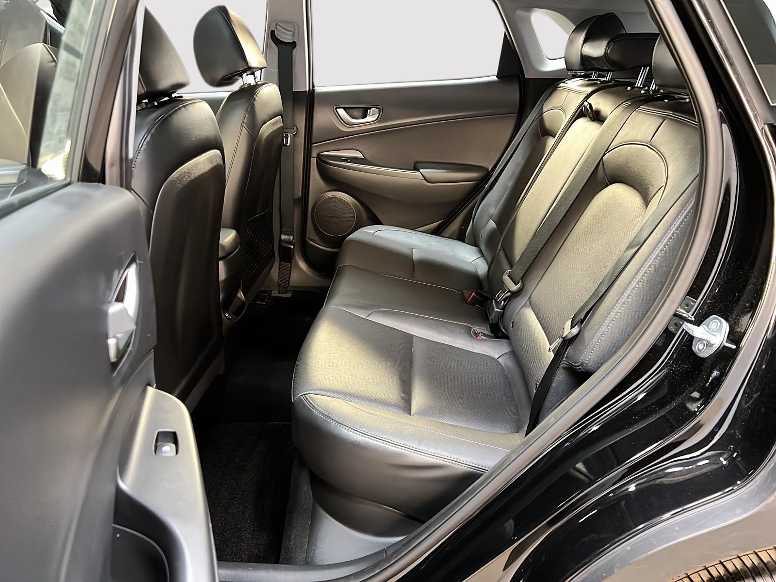 Hyundai Kona PREFERRED CUIR TOIT NAV 4RM 2023 - image #9
