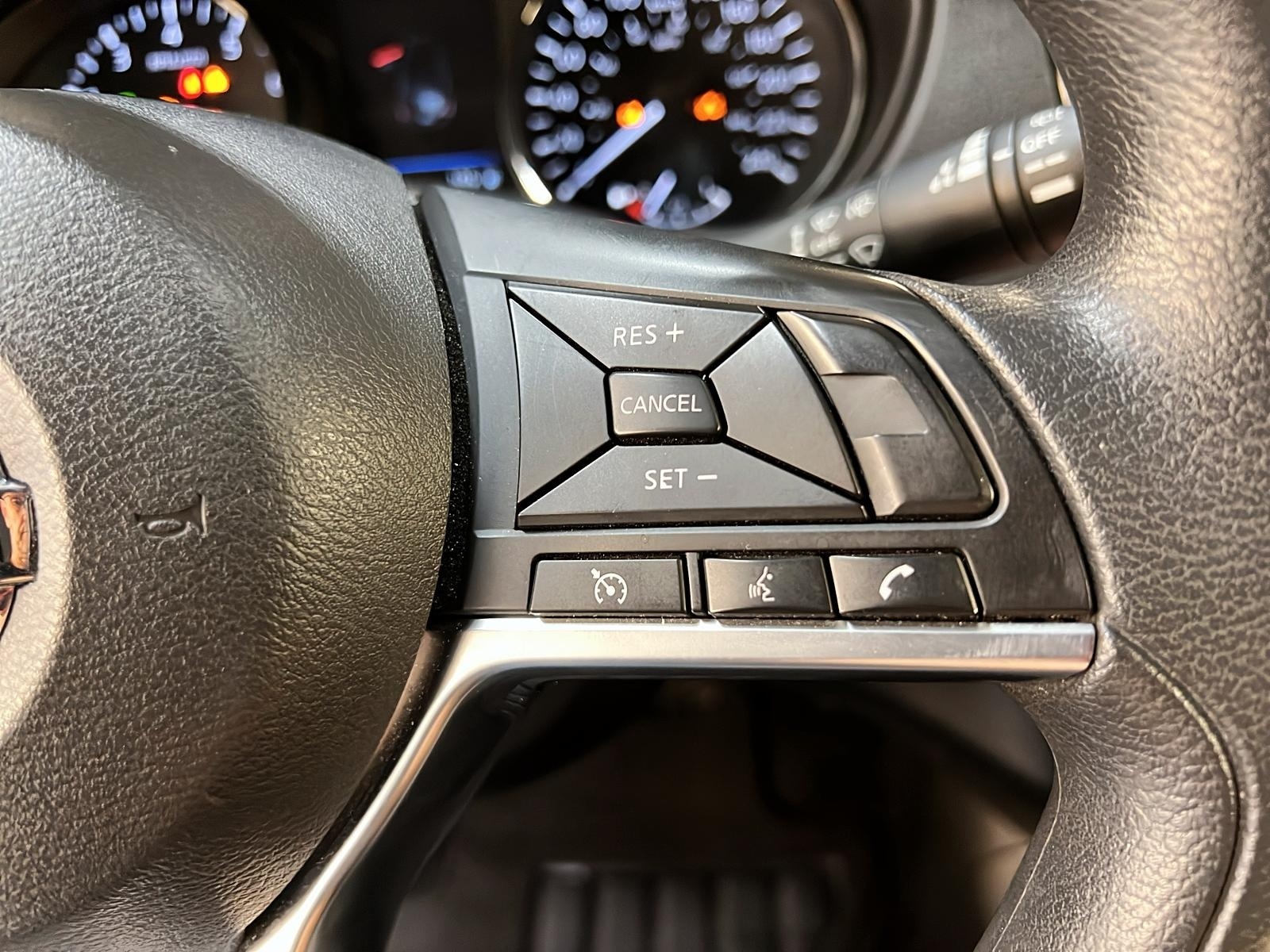Nissan Qashqai S 4RM 2023 - image #18
