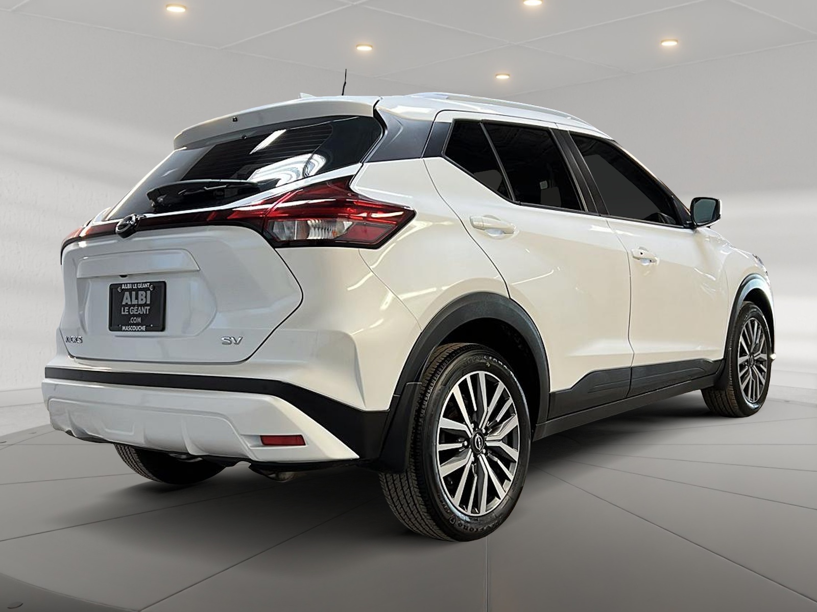 Nissan Kicks 2023 - Image #4