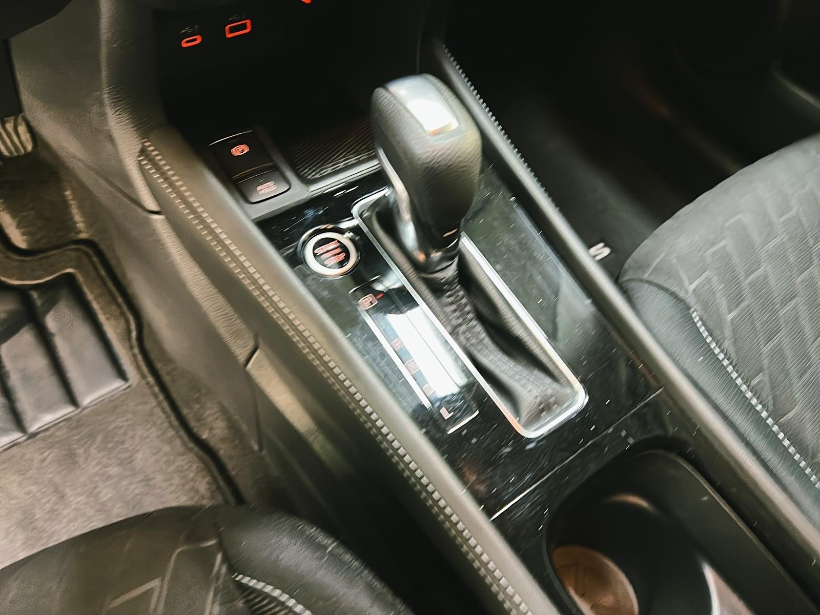Nissan Kicks SV 2023 - image #13