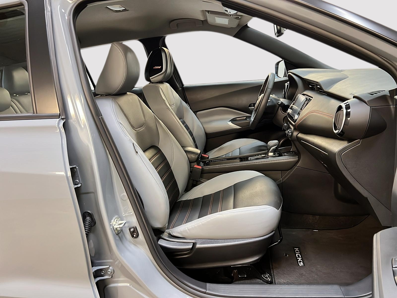 Nissan Kicks SR PREMIUM CUIR 2023 - image #8
