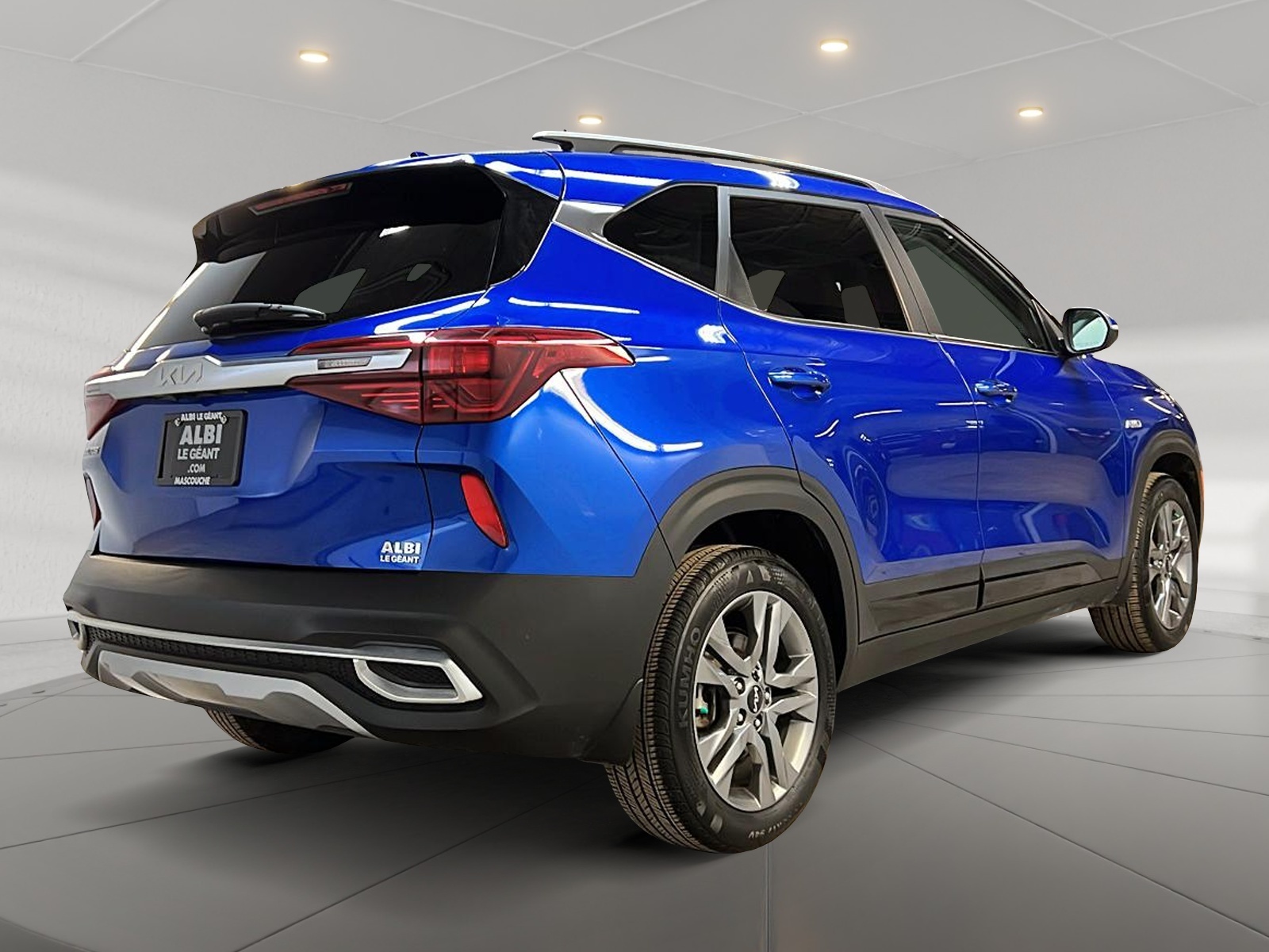 Kia SELTOS EX CUIR TOIT 4RM 2023 - image #4