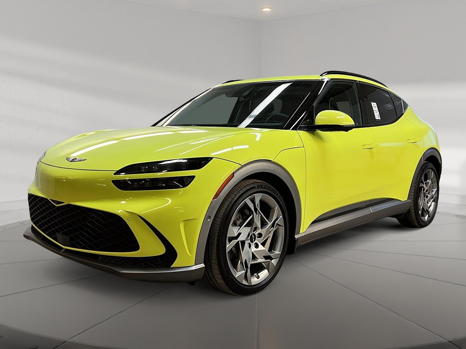 Genesis GV60 PREFORMANCE CUIR  TOIT PANO NAV 4RM 2023 - image #1