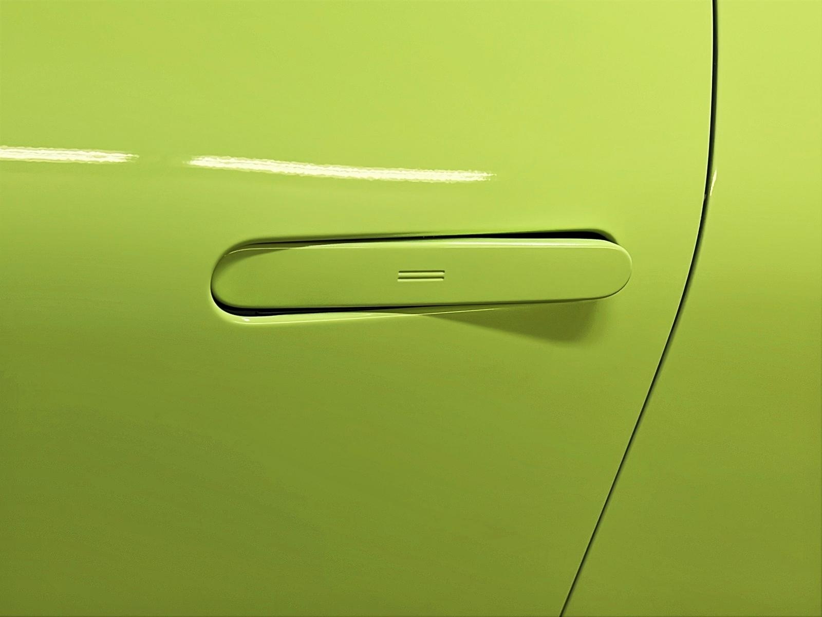 Genesis GV60 PREFORMANCE CUIR  TOIT PANO NAV 4RM 2023 - image #27