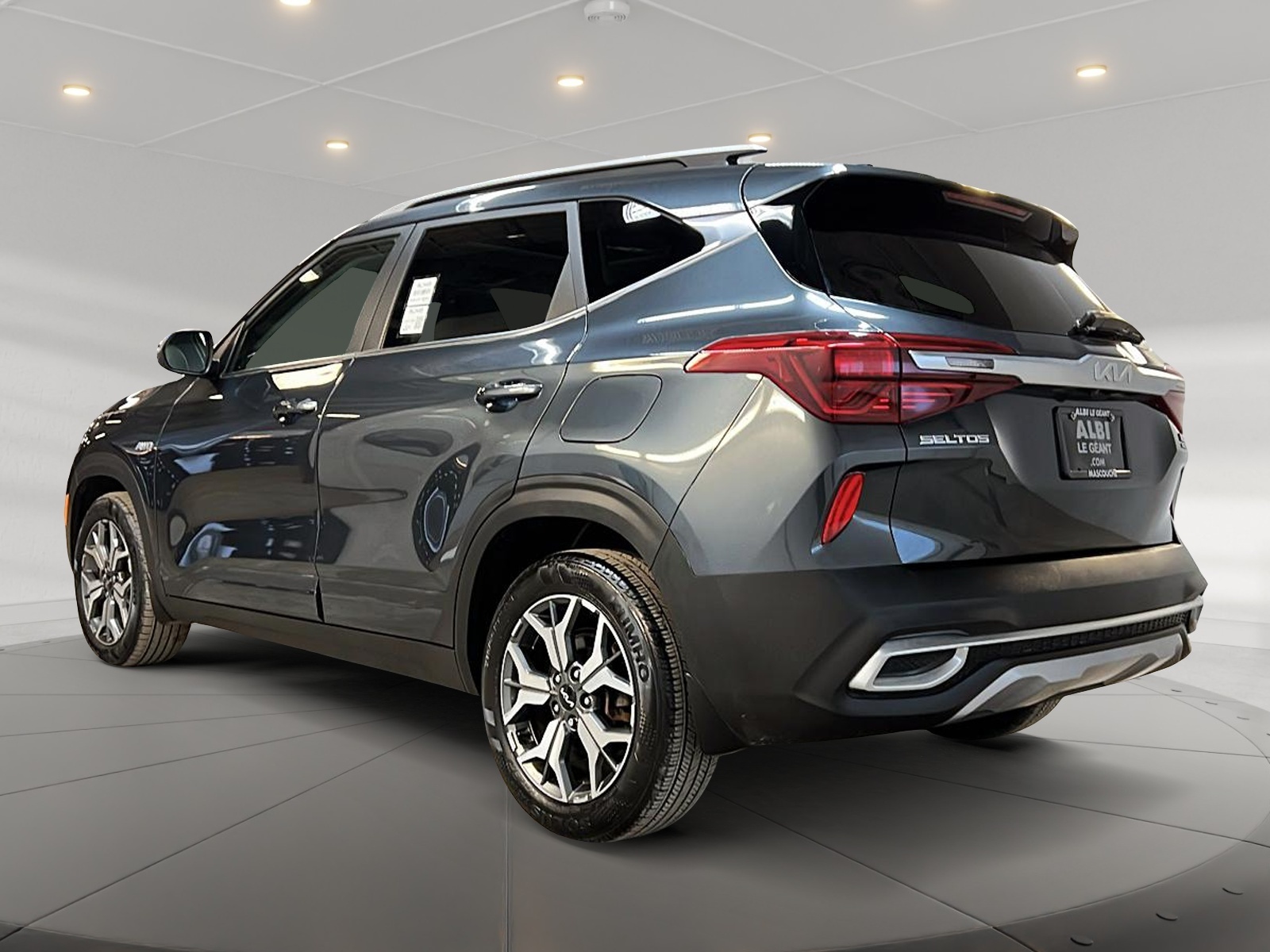 Kia SELTOS EX PREMIUM CUIR TOIT NAV 4RM 2023 - image #6