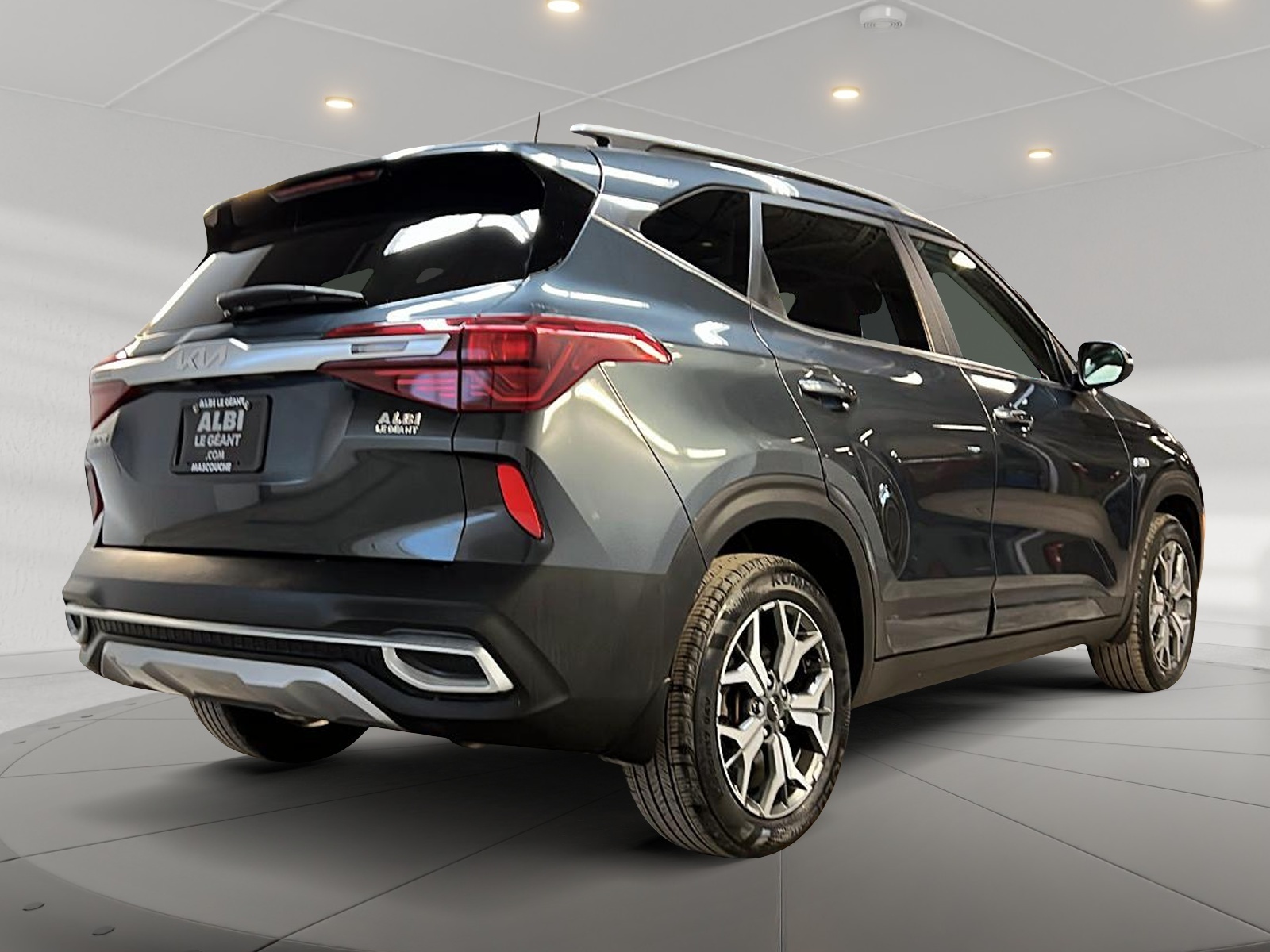 Kia SELTOS EX PREMIUM CUIR TOIT NAV 4RM 2023 - image #4