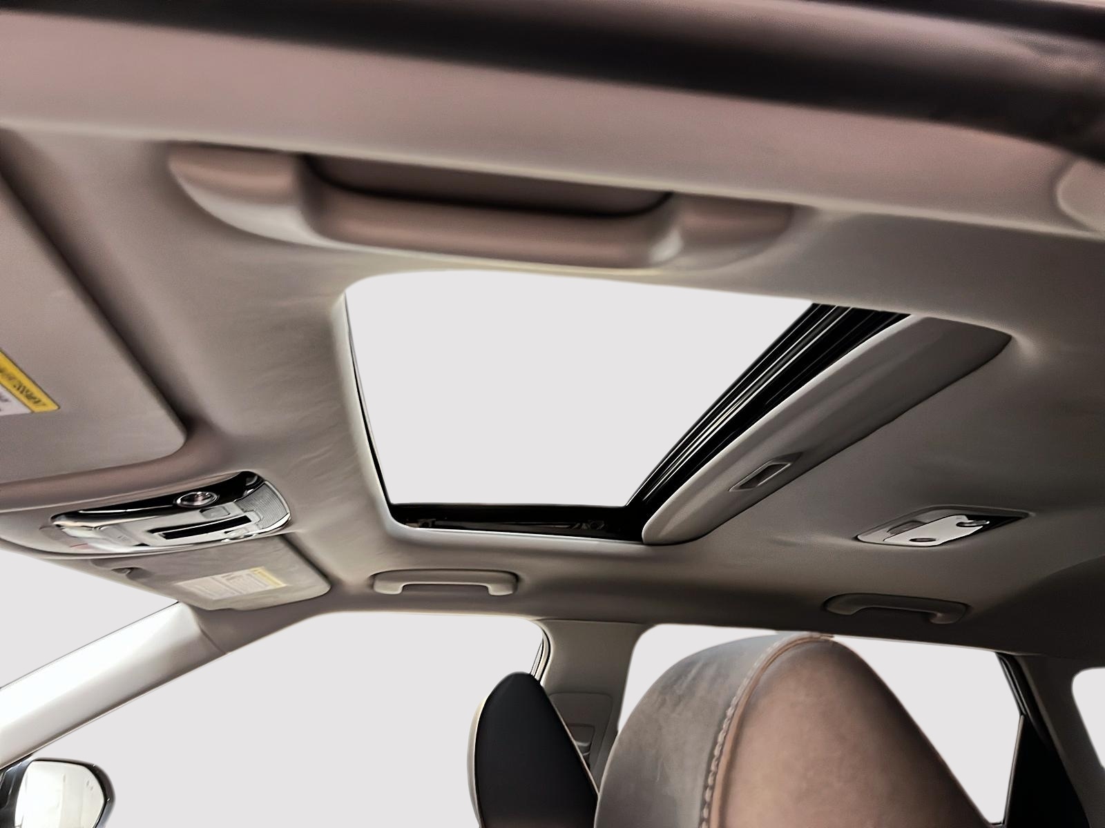 Kia SELTOS EX PREMIUM CUIR TOIT NAV 4RM 2023 - image #10