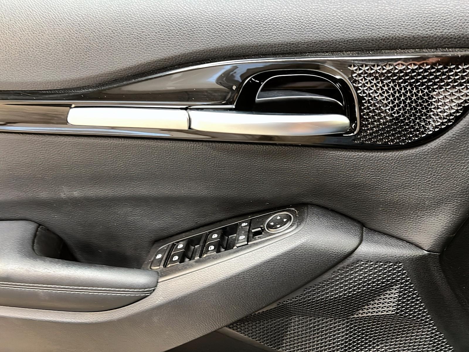 Kia SELTOS EX PREMIUM CUIR TOIT NAV 4RM 2023 - image #23